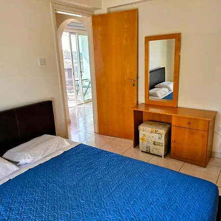 Niki's Coastal Escape Λάρνακα