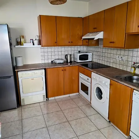 Niki's Coastal Escape