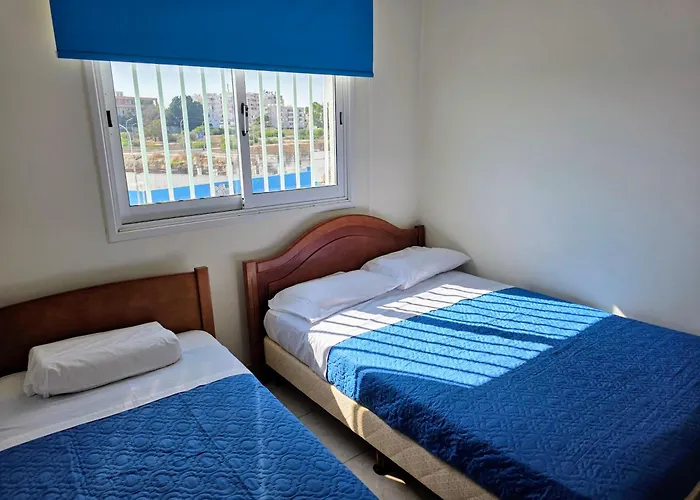 Niki's Coastal Escape * Larnaca