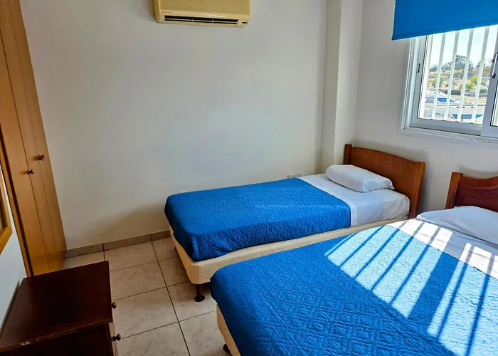 Niki's Coastal Escape Larnaca